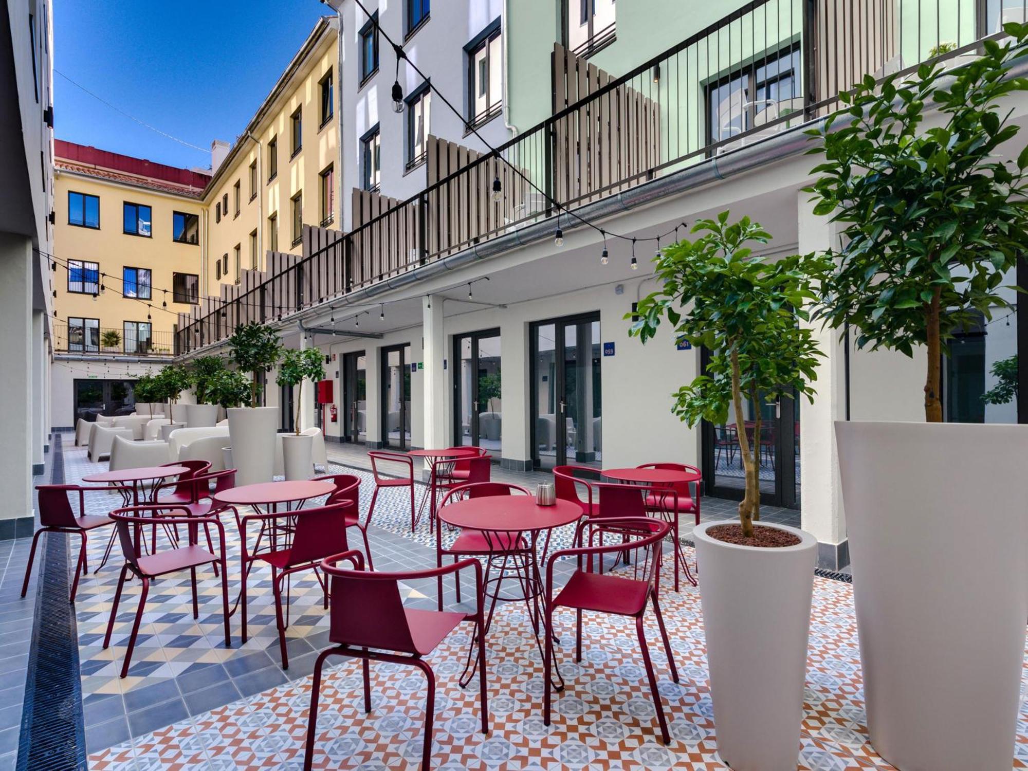 Livensa Living Studios - Valencia Viveros Esterno foto